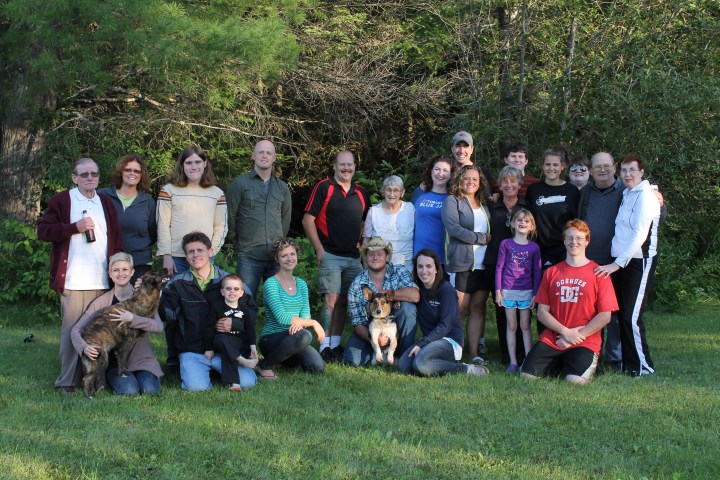 Back Row (L-R): Al, Wendy, Oren, ?, Aaron, Joyce, Melissa, Peter, Chantale, Linda, Shawn, Stephanie, Megan, Bruce, Jackie. Front Row (L-R): Shauna, Steven, Aiden, ?, Phillip, Stephanie, Abby, Lucas.